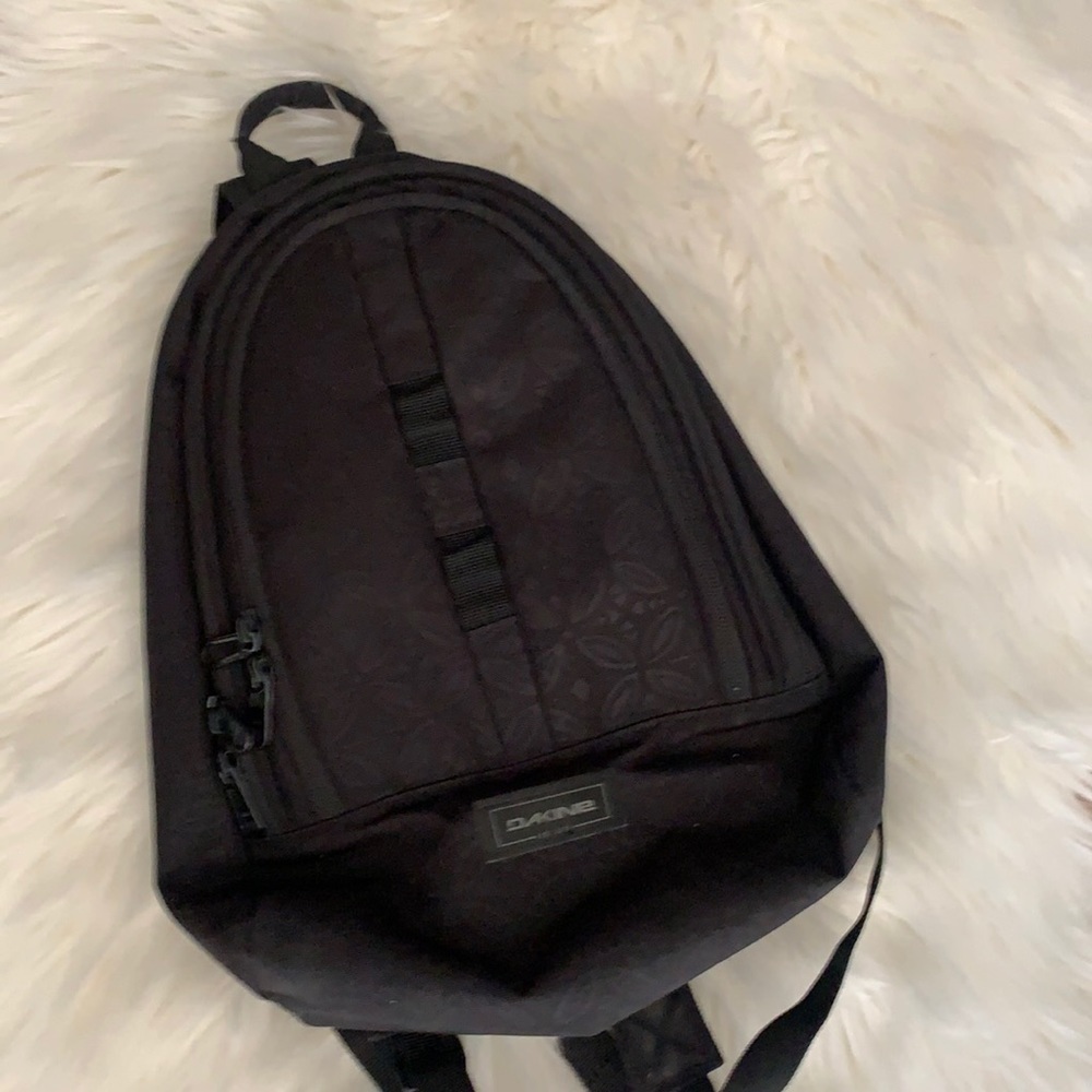 Dakine mini back pack
